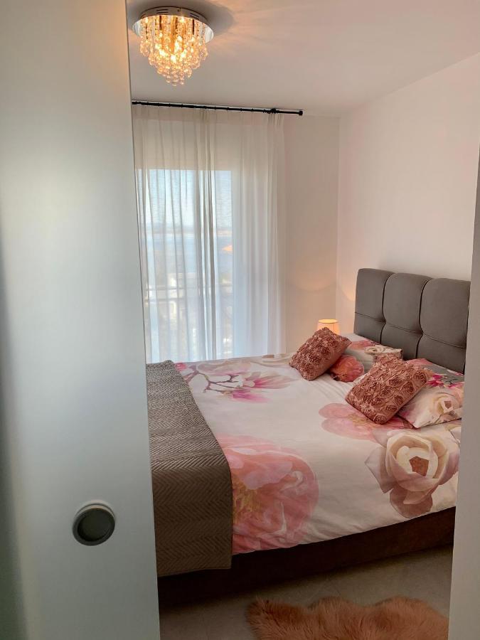 Apartment Nono Marko Crikvenica Eksteriør billede
