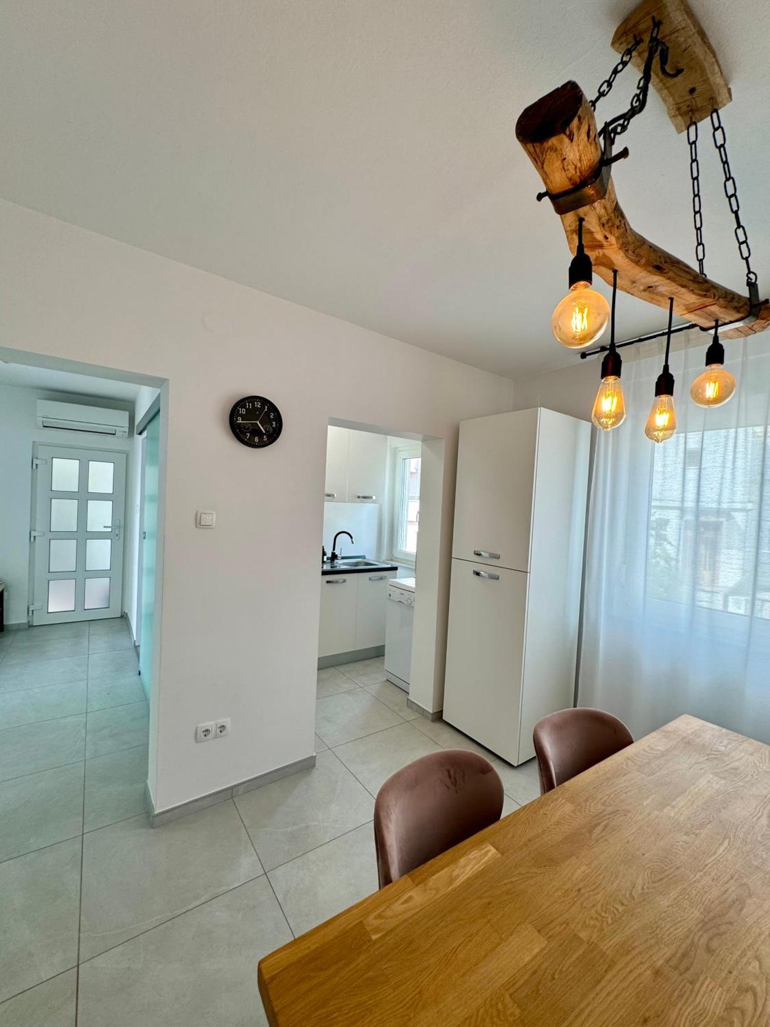 Apartment Nono Marko Crikvenica Eksteriør billede