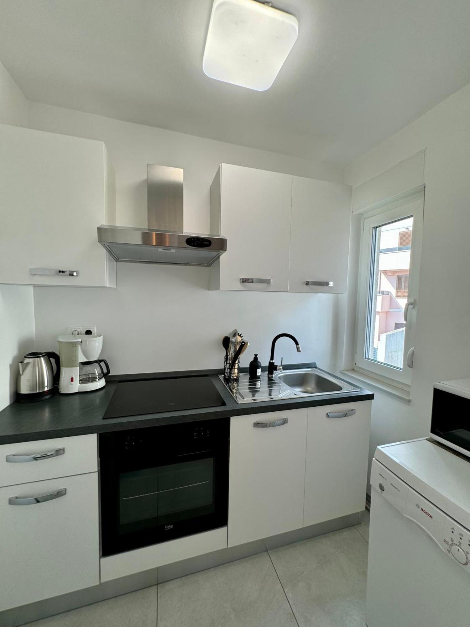 Apartment Nono Marko Crikvenica Eksteriør billede